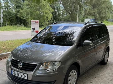 Авто Volkswagen Touran 2007 № 8189246