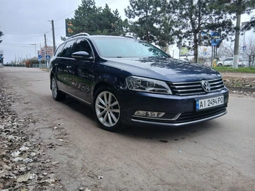 Авто Volkswagen Passat Variant 2013 № 8189316