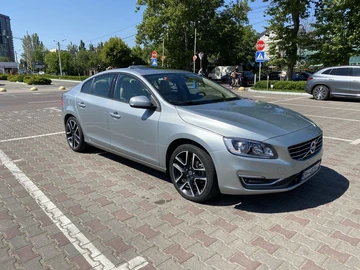Авто Volvo S60 2017 № 8189328