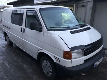 Авто Volkswagen Transporter 2003 № 8189512
