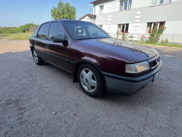 Авто Opel Vectra 1995 № 8189568