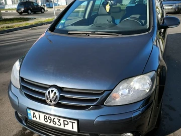 Авто Volkswagen Golf Plus 2007 № 8189584