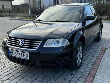 Авто Volkswagen Passat Sedan 2003 № 8189587