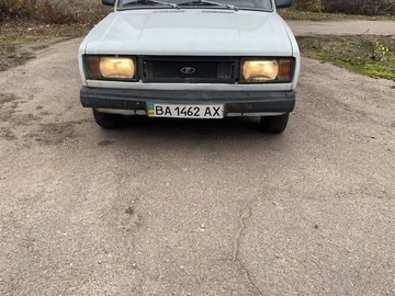 Авто ВАЗ 21043 1992 № 8189755