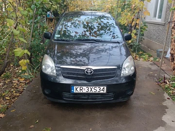 Авто Toyota Corolla Verso 2002 № 8189771