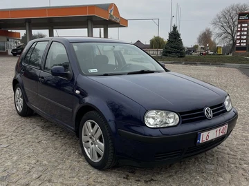 Авто Volkswagen Golf 2001 № 8189901