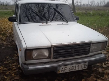 Авто ВАЗ 2107 1987 № 8189904