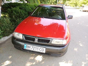 Авто SEAT Cordoba 1996 № 8189928