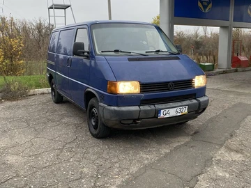 Авто Volkswagen Transporter 2000 № 8189929