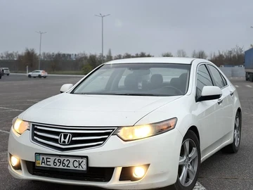 Авто Honda Accord 2008 № 8190180