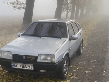 Авто ВАЗ 21093 2004 № 8190216
