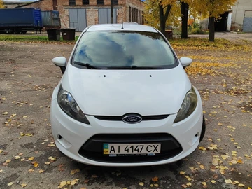 Авто Ford Fiesta 2012 № 8190244