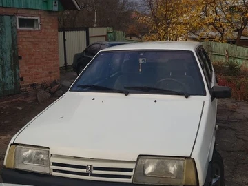 Авто ВАЗ 2109 1995 № 8190257