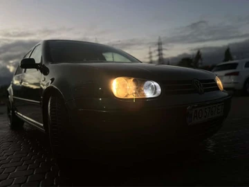 Авто Volkswagen Golf 1999 № 8190379