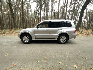 Авто Mitsubishi Pajero 2005 № 8190405