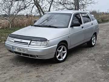 Авто ВАЗ 2112 2005 № 8190548