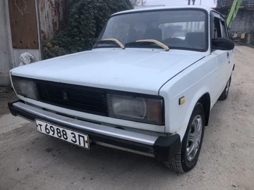 Авто ВАЗ 2105 1990 № 8190564