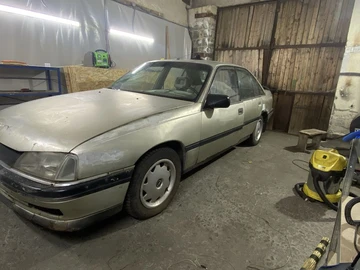 Авто Opel Admiral 1988 № 8190577