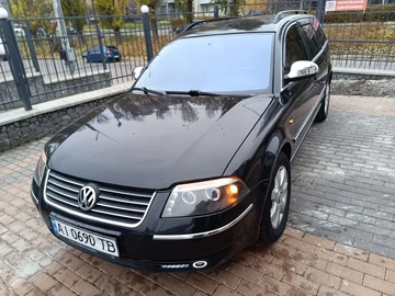 Авто Volkswagen Passat Variant 2002 № 8190720