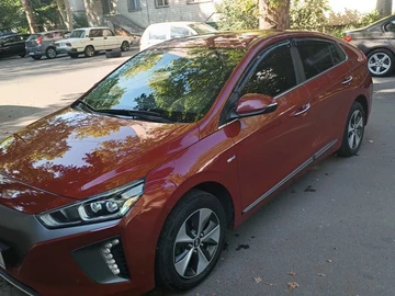 Авто Hyundai Ioniq 2019 № 8190847
