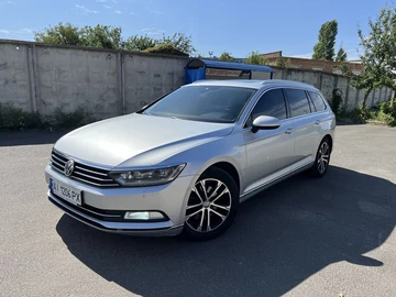 Авто Volkswagen Passat Variant 2015 № 8190984