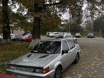 Авто Nissan Sunny 1988 № 8191047