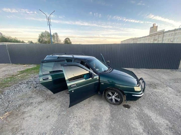 Авто ВАЗ 2111 2002 № 8191060