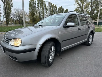 Авто Volkswagen Golf 2001 № 8191276