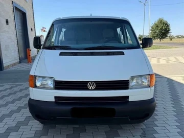 Авто Volkswagen Transporter 1997 № 8191506