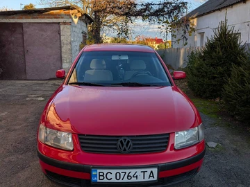 Авто Volkswagen Passat Sedan 2000 № 8191737