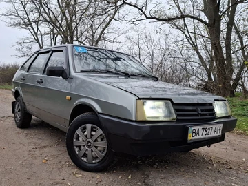 Авто ВАЗ 2109 1995 № 8191738