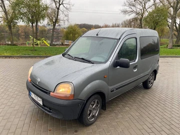 Авто Renault Kangoo Passenger 2000 № 8191713