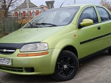 Авто Chevrolet Aveo 2004 № 8191898