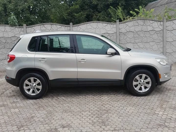 Авто Volkswagen Tiguan 2009 № 8192091