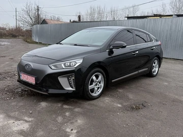 Авто Hyundai Ioniq 2018 № 8192119