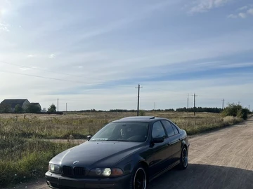 Авто BMW 5 Серия 1999 № 8192126