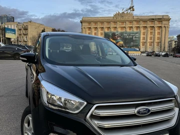 Авто Ford Kuga 2019 № 8192179