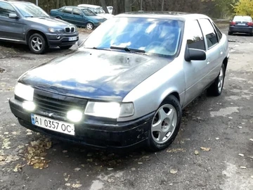 Авто Opel Vectra 1990 № 8192186