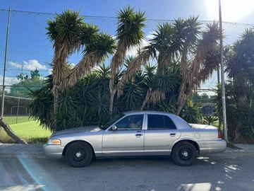 Авто Ford Crown Victoria 2011 № 8192195