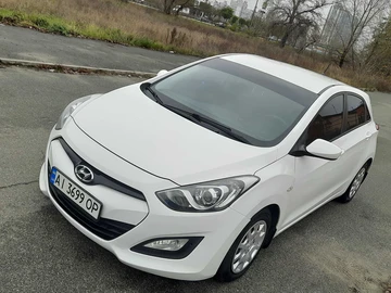 Авто Hyundai I30 2012 № 8192452