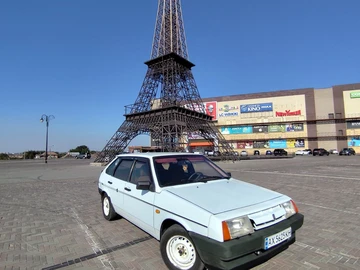 Авто ВАЗ 2109 1988 № 8192531