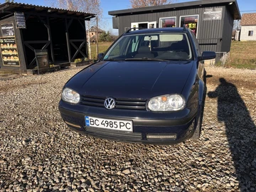 Авто Volkswagen Golf 2002 № 8192561