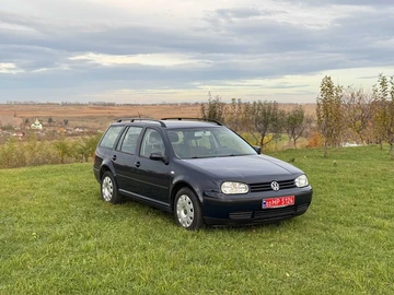 Авто Volkswagen Golf 2004 № 8192634