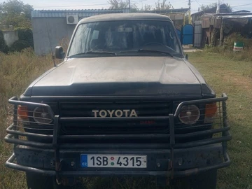 Авто Toyota Land Cruiser 60 1985 № 8192786