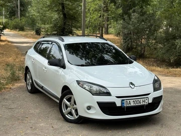 Авто Renault Megane 2011 № 8192822