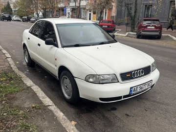 Авто Audi A4 1995 № 8192915