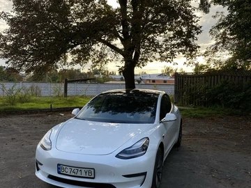 Авто Tesla Model 3 2019 № 8192925
