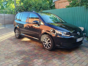 Авто Volkswagen Touran 2011 № 8193071