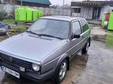 Авто Volkswagen Golf 1988 № 8193074