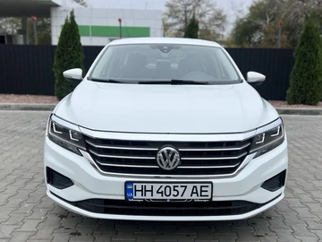Авто Volkswagen Passat Sedan 2019 № 8193189
